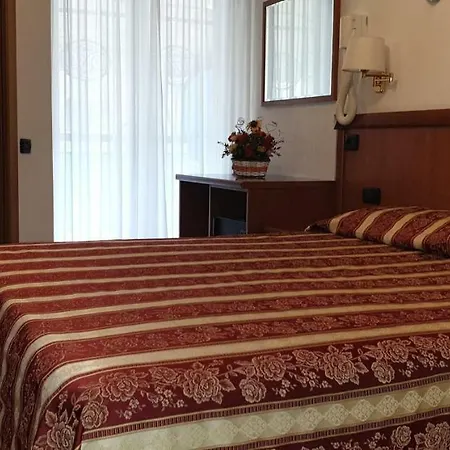 Ginevra Hotell 3*