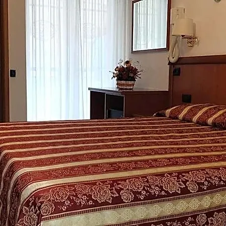 Hotel Ginevra Riccione